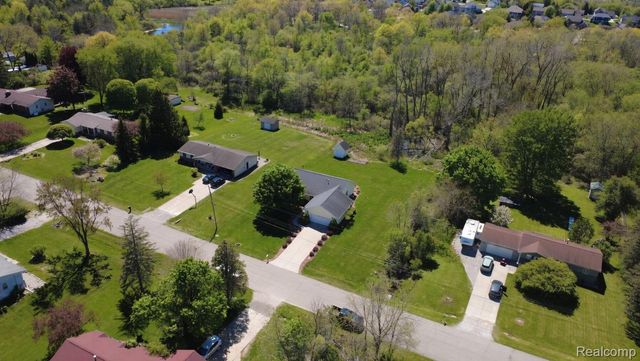 8336 Rondale Drive, Grand Blanc Charter Township, MI 48439