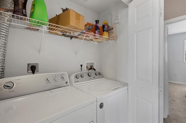 5700 BENTGRASS DRIVE 16-211, Sarasota, FL 34235