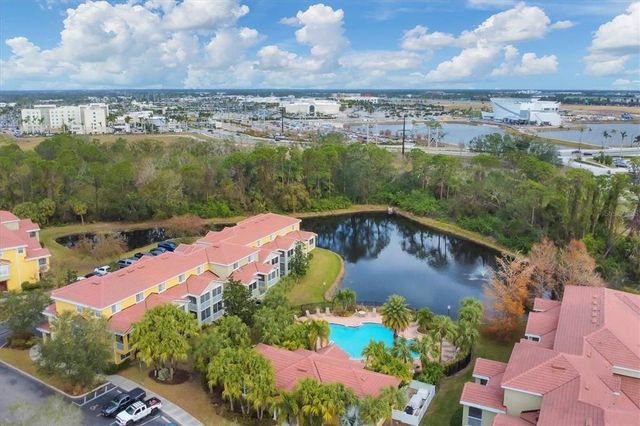 5700 BENTGRASS DRIVE 16-211, Sarasota, FL 34235
