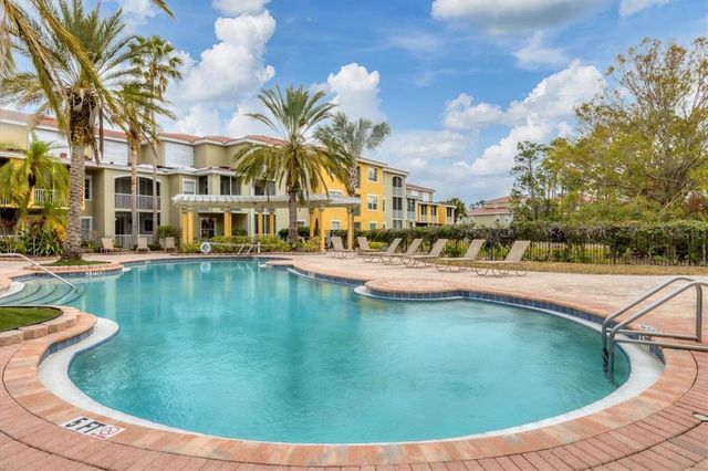 5700 BENTGRASS DRIVE 16-211, Sarasota, FL 34235