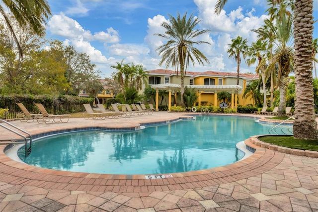 5700 BENTGRASS DRIVE 16-211, Sarasota, FL 34235