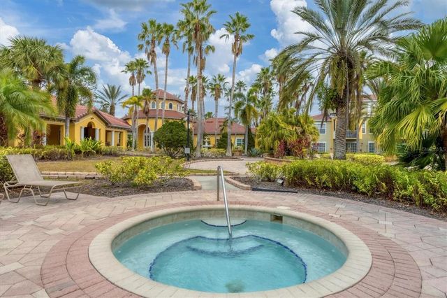 5700 BENTGRASS DRIVE 16-211, Sarasota, FL 34235