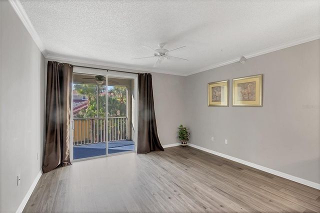 5700 BENTGRASS DRIVE 16-211, Sarasota, FL 34235