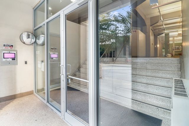 124 W Polk Street 100, Chicago, IL 60605