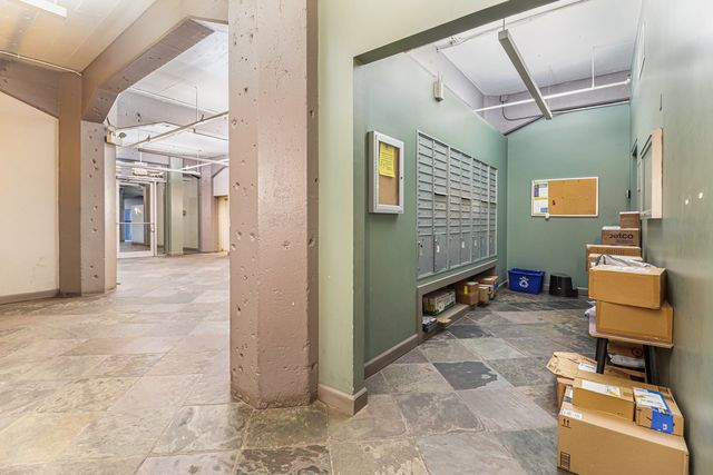 124 W Polk Street 100, Chicago, IL 60605