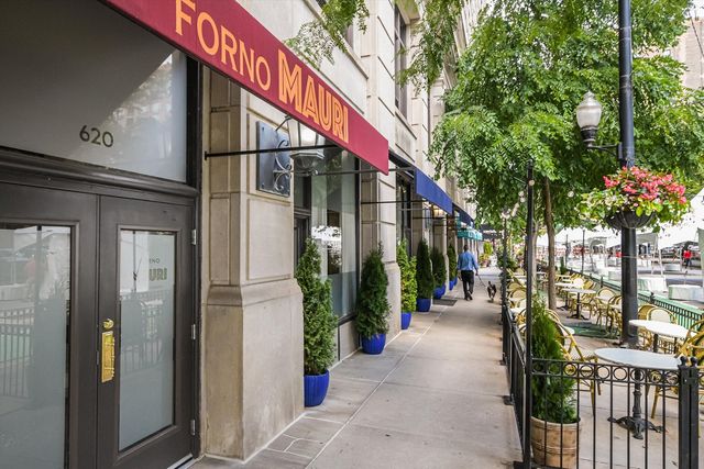 124 W Polk Street 100, Chicago, IL 60605