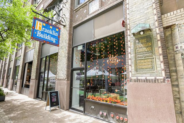 124 W Polk Street 100, Chicago, IL 60605