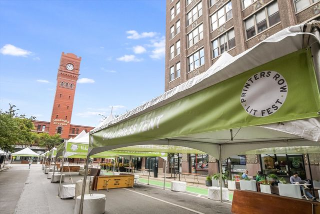 124 W Polk Street 100, Chicago, IL 60605