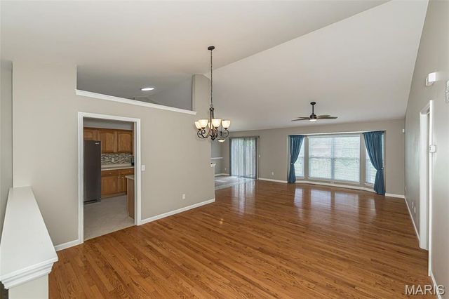 169 Tori Pines Drive, Oakville, MO 63129
