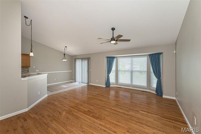 169 Tori Pines Drive, Oakville, MO 63129