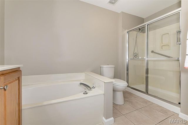 169 Tori Pines Drive, Oakville, MO 63129