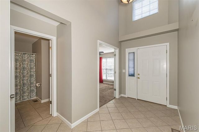 169 Tori Pines Drive, Oakville, MO 63129