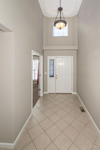 169 Tori Pines Drive, Oakville, MO 63129