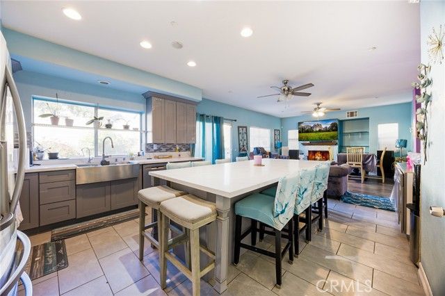 14956 Genoa, Fontana, CA 92336