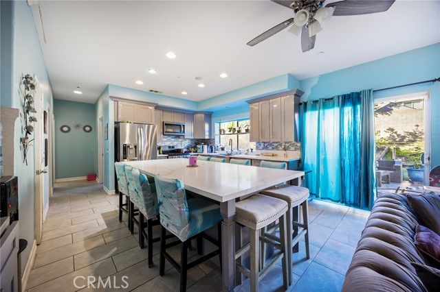 14956 Genoa, Fontana, CA 92336