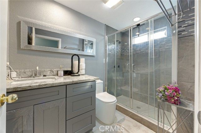 14956 Genoa, Fontana, CA 92336