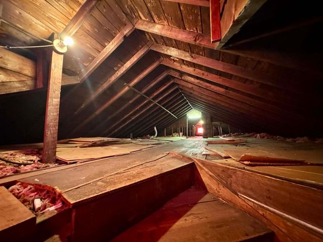 5437 N Linder Avenue, Chicago, IL 60630