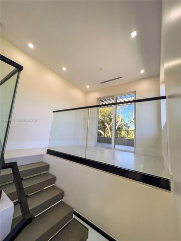 7310 SW 63rd Ct 1, South Miami, FL 33143