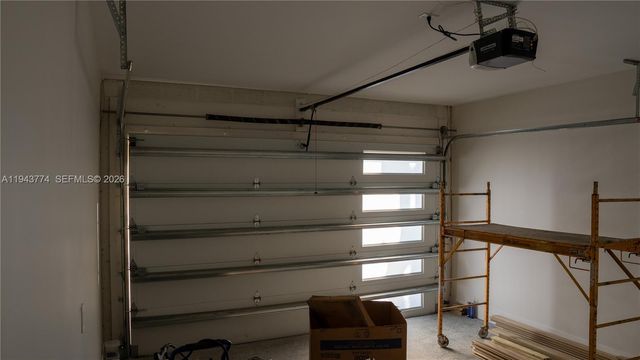 7310 SW 63rd Ct 1, South Miami, FL 33143