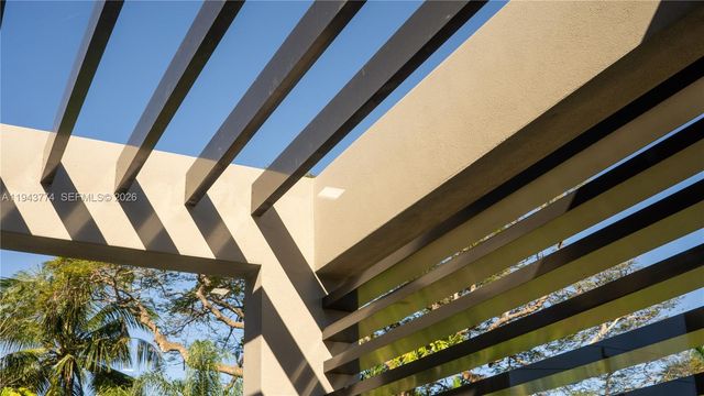 7310 SW 63rd Ct 1, South Miami, FL 33143