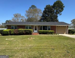78 Duncan Street, Fort Valley, GA 31030