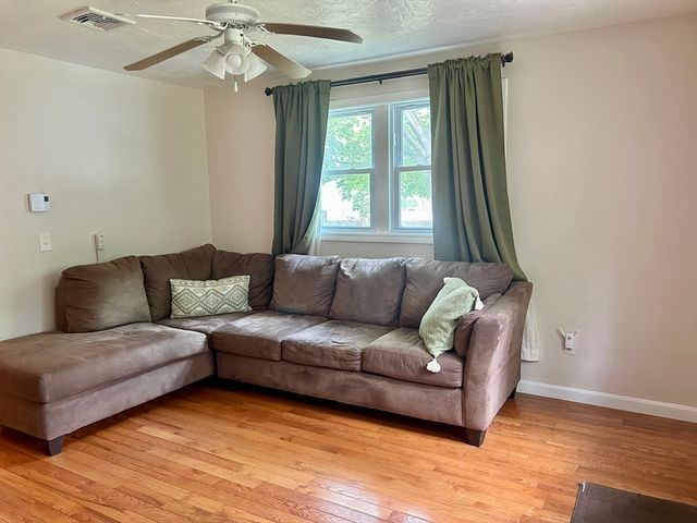 11 Carpenter Ave A, Attleboro, MA 02703