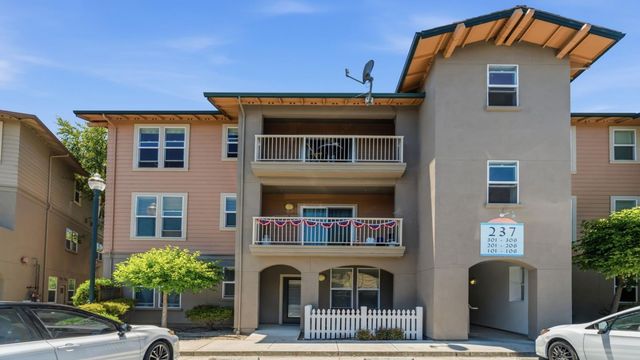 237 Pacifica Boulevard 301, Watsonville, CA 95076