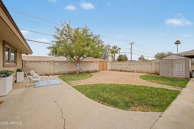 922 E LOYOLA Drive, Tempe, AZ 85282