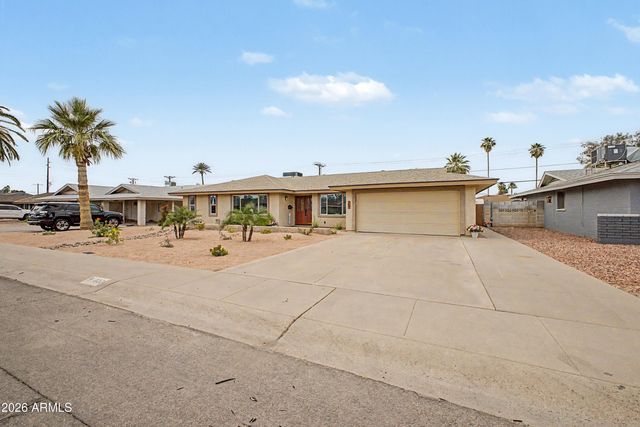 922 E LOYOLA Drive, Tempe, AZ 85282