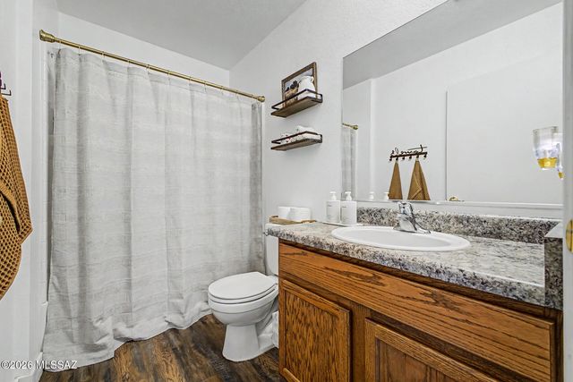 7834 N Jewelflower Drive, Tucson, AZ 85741