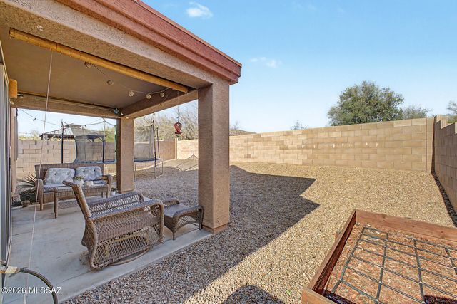 7834 N Jewelflower Drive, Tucson, AZ 85741