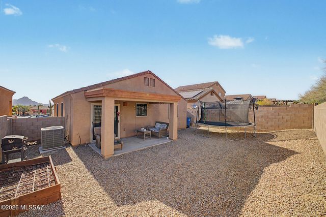 7834 N Jewelflower Drive, Tucson, AZ 85741