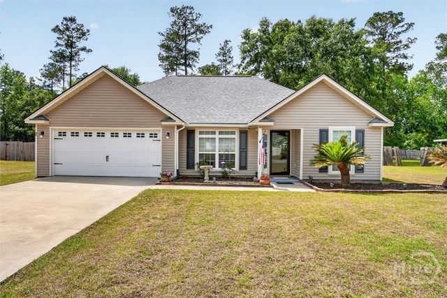40 JR Drive, Ellabell, GA 31308