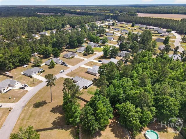 40 JR Drive, Ellabell, GA 31308