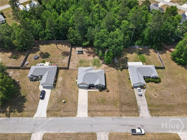 40 JR Drive, Ellabell, GA 31308