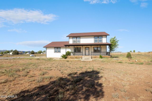 25090 N HIGH DESERT Road, Paulden, AZ 86334