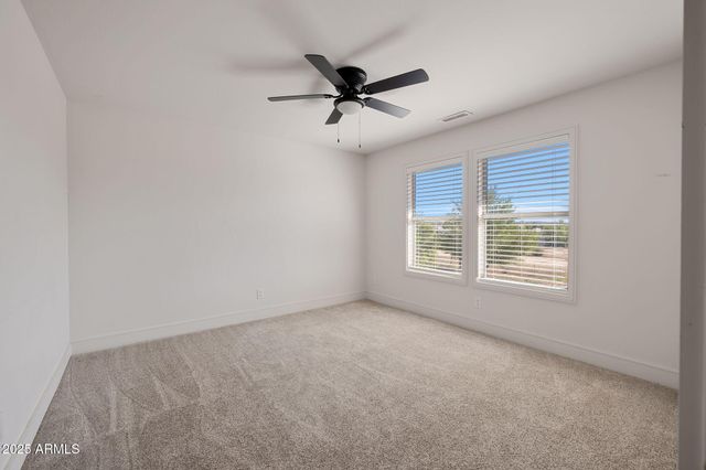 25090 N HIGH DESERT Road, Paulden, AZ 86334