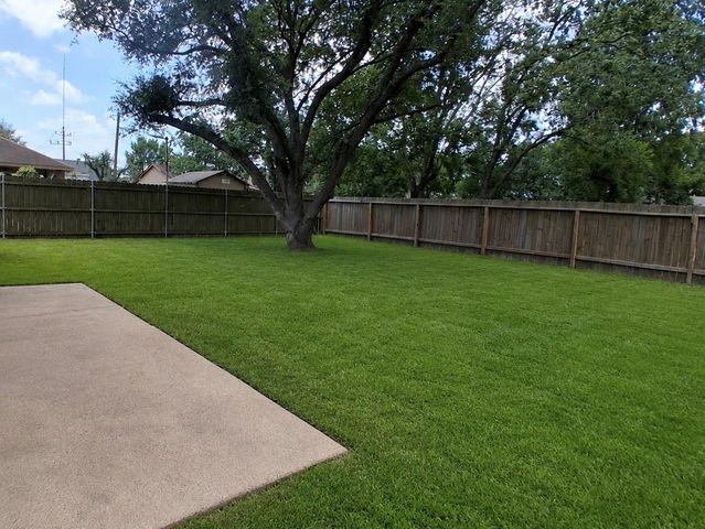 16022 Logan Rock Road, Missouri City, TX 77489