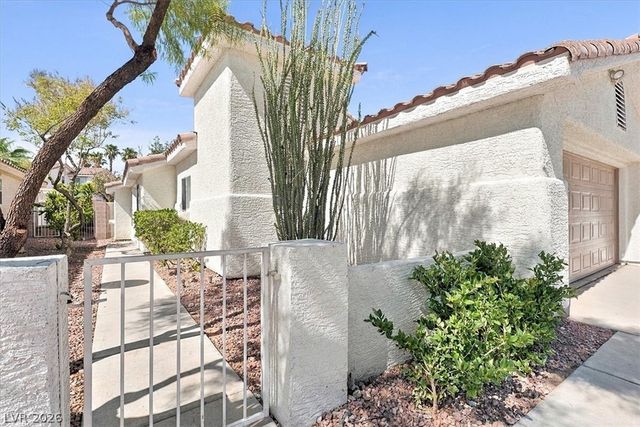 8104 Pursuit Court, Las Vegas, NV 89131