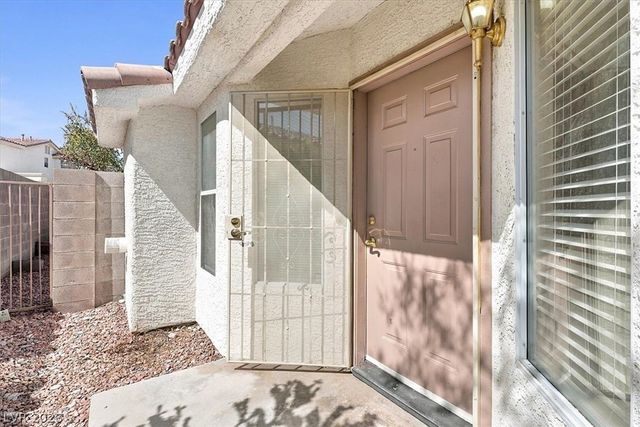 8104 Pursuit Court, Las Vegas, NV 89131