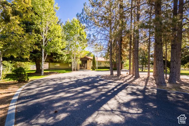 1437 S VERNAL AVE, Vernal, UT 84078