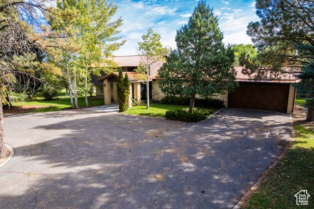 1437 S VERNAL AVE, Vernal, UT 84078