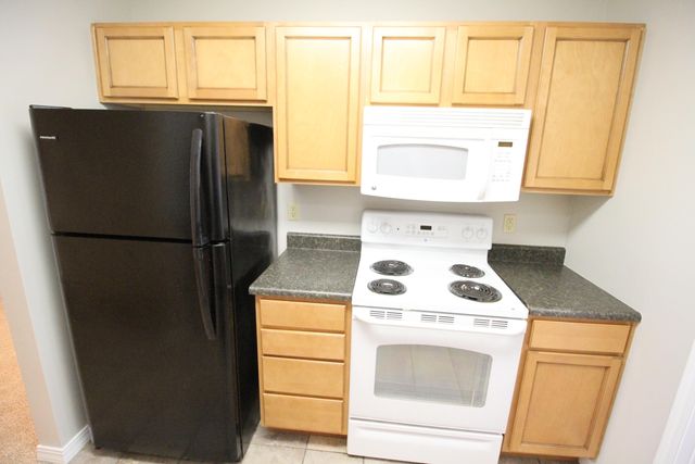 240 Toni Lane D, Branson, MO 65616