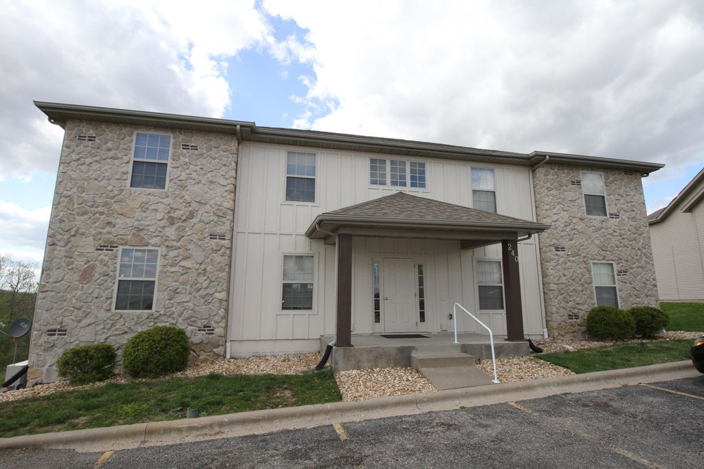 240 Toni Lane D, Branson, MO 65616