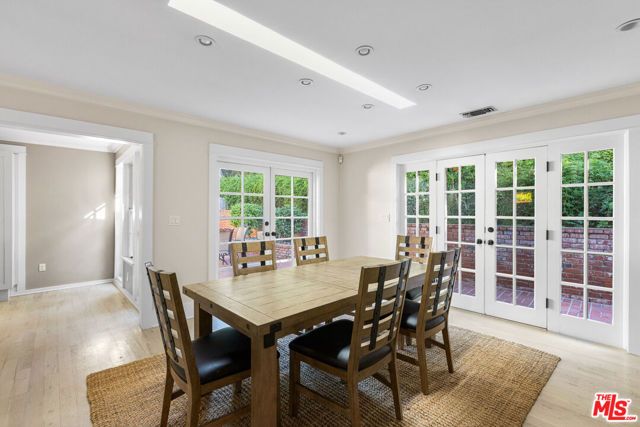 9520 Gloaming Drive, Beverly Hills, CA 90210