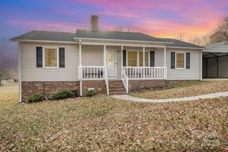 201 Rivermeade Drive, Archdale, NC 27263