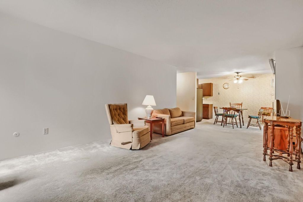 3421 Kent Street 510, Shoreview, MN 55126 — exterior
