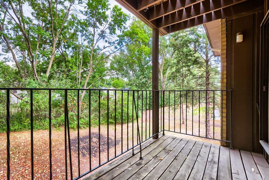 3421 Kent Street 510, Shoreview, MN 55126 — photo 4