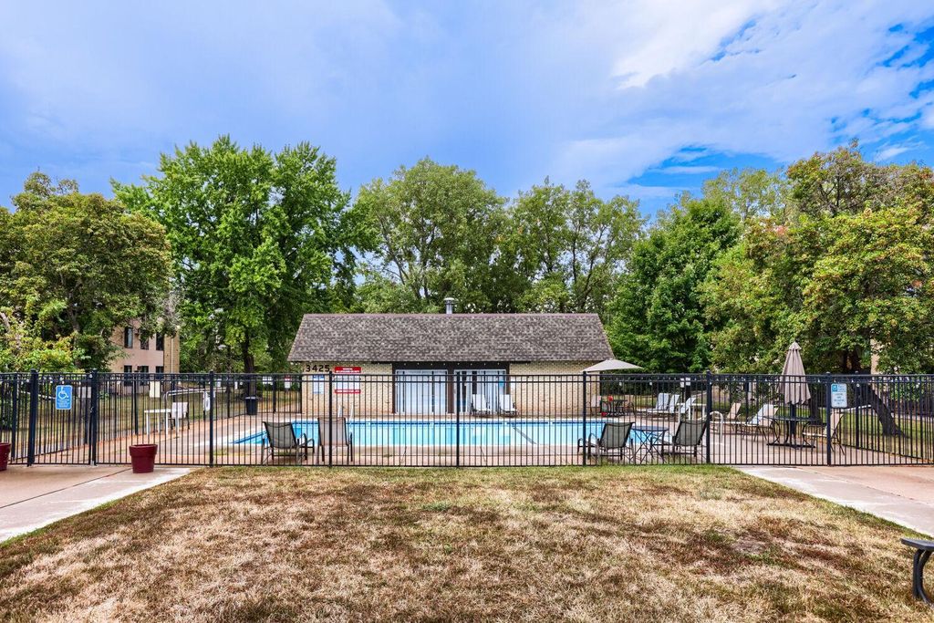 3421 Kent Street 510, Shoreview, MN 55126 — photo 5