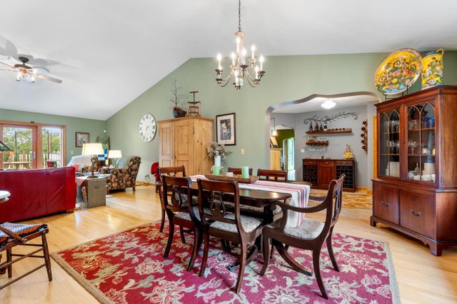 87854 State Highway 251, Austin, MN 55912